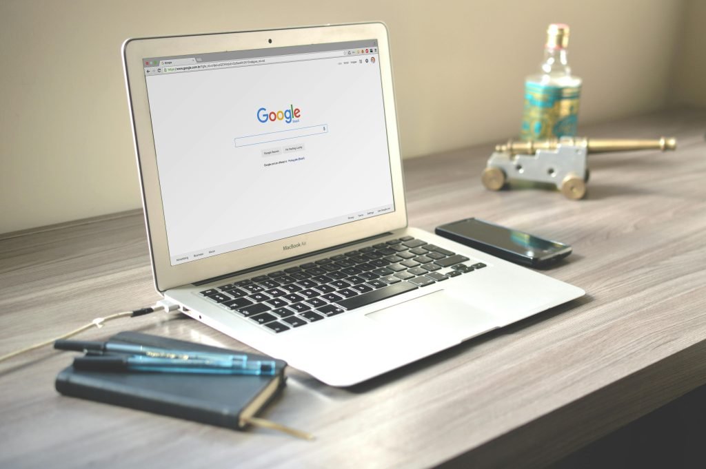 SEO Expert Laptop